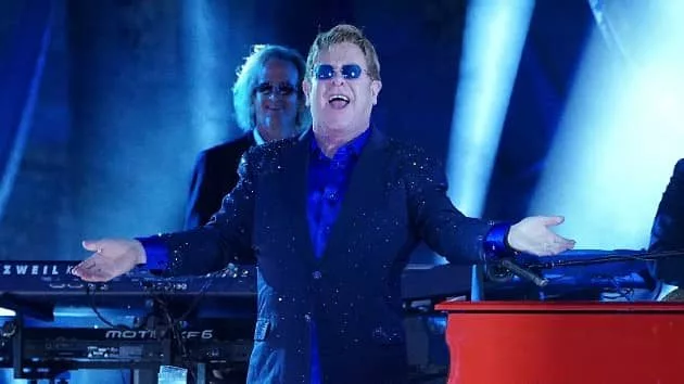 m_eltonjohn630_disneyspecial_050421