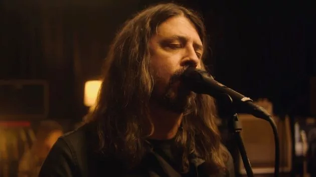 m_davegrohl_5321-2