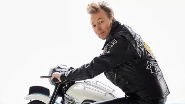 m_briansetzer630_onmotorcycle_072321