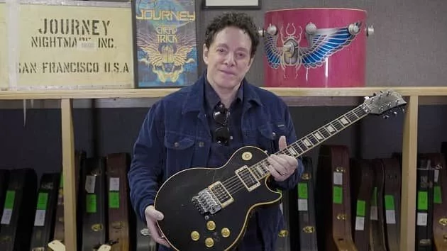 m_nealschon630_guitarcollection_070721-2