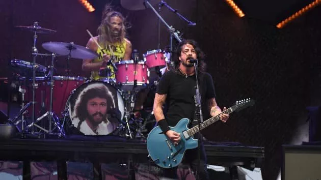 getty_foofighters630_080621