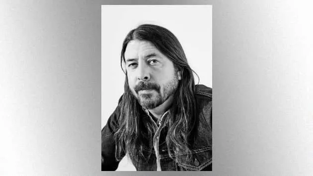 m_davegrohl630_100421