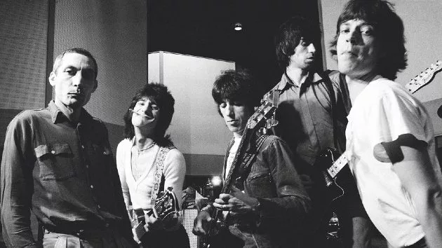 m_rollingstones630_credithelmutnewton_102921