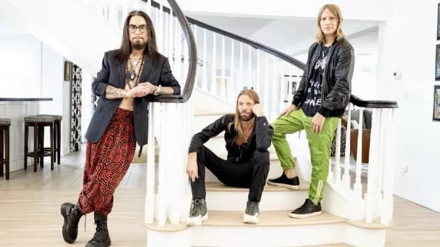 m_nhc630_creditrosshalfin_111221
