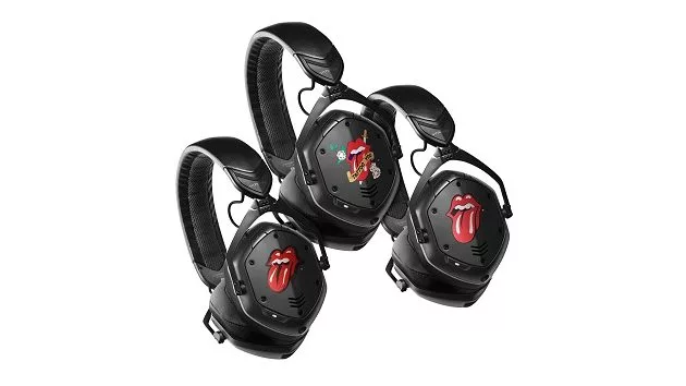 m_rollingstonesvmodaheadphones630_011022