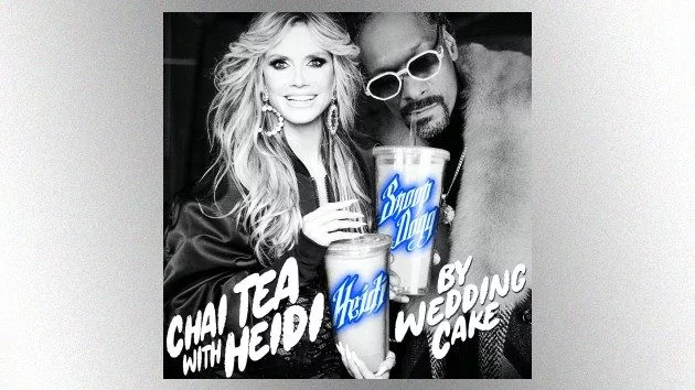 m_heidiandsnoopchaitea_011422