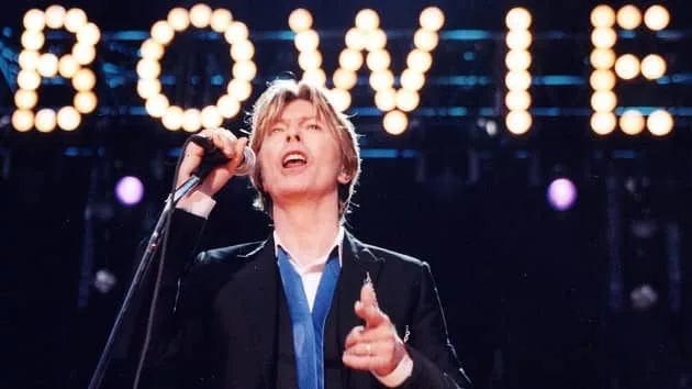 getty_davidbowie630_011822