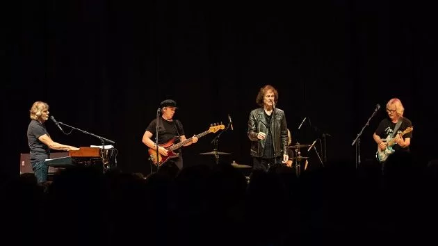 getty_thezombies630_012022