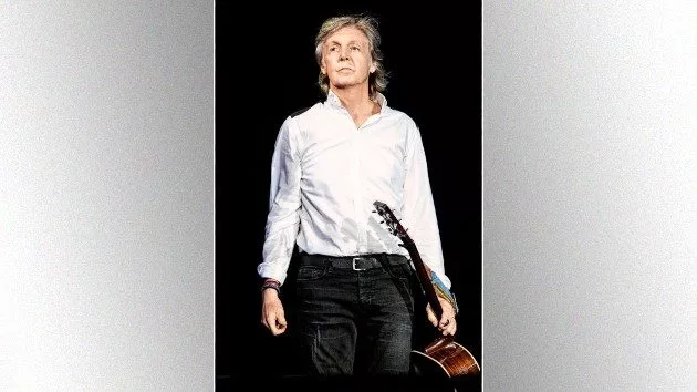 m_paulmccartney2022_021822