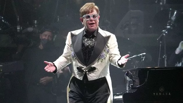 getty_eltonjohn630_031022