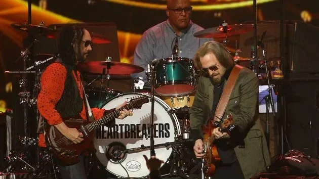 getty_tompetty26someheartbreakers630_032122