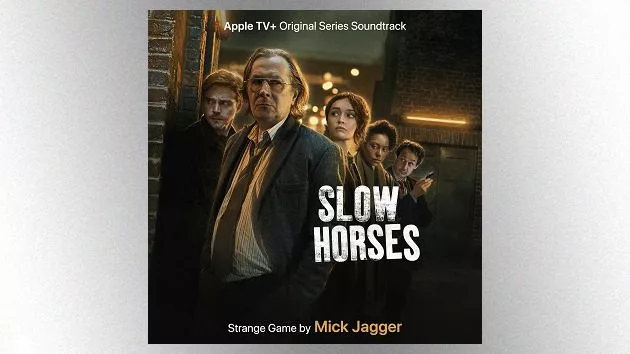 m_mickjaggerstrangegame630_032822
