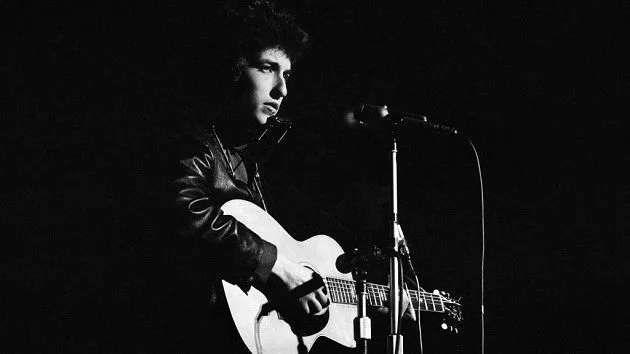getty_bobdylan630_050622