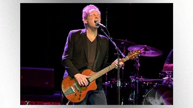 getty_lindseybuckingham630_051322