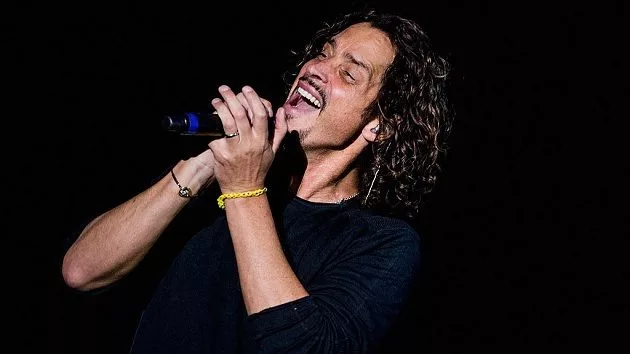 getty_chriscornell630_051822