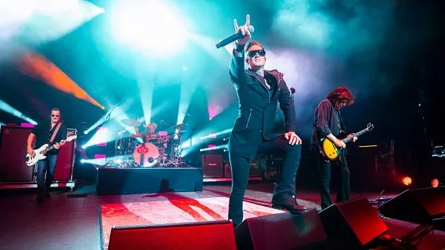 getty_stonetemplepilots630_052522