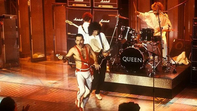 getty_queen630_060722