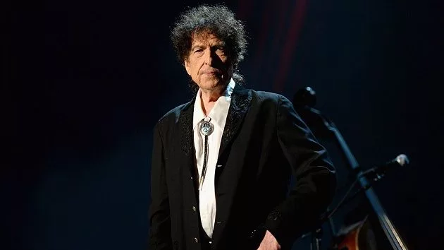 getty_bobdylan630_072922