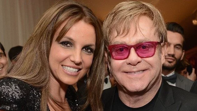getty_eltonandbritney630_082622