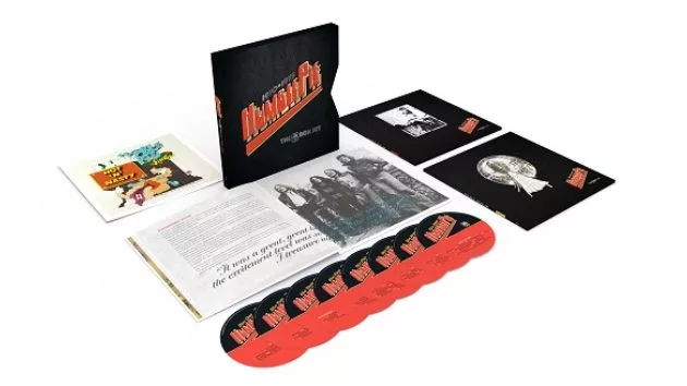 m_humblepiea26mcdboxset630_101322