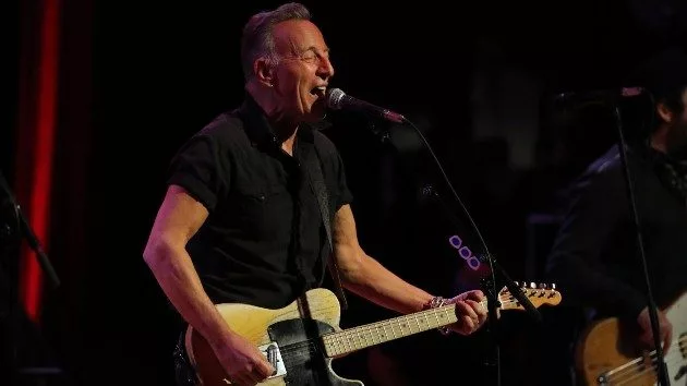 getty_brucespringsteen_111822