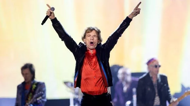getty_mickjagger_120922