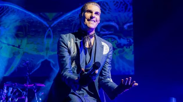 g_janesaddiction_121522