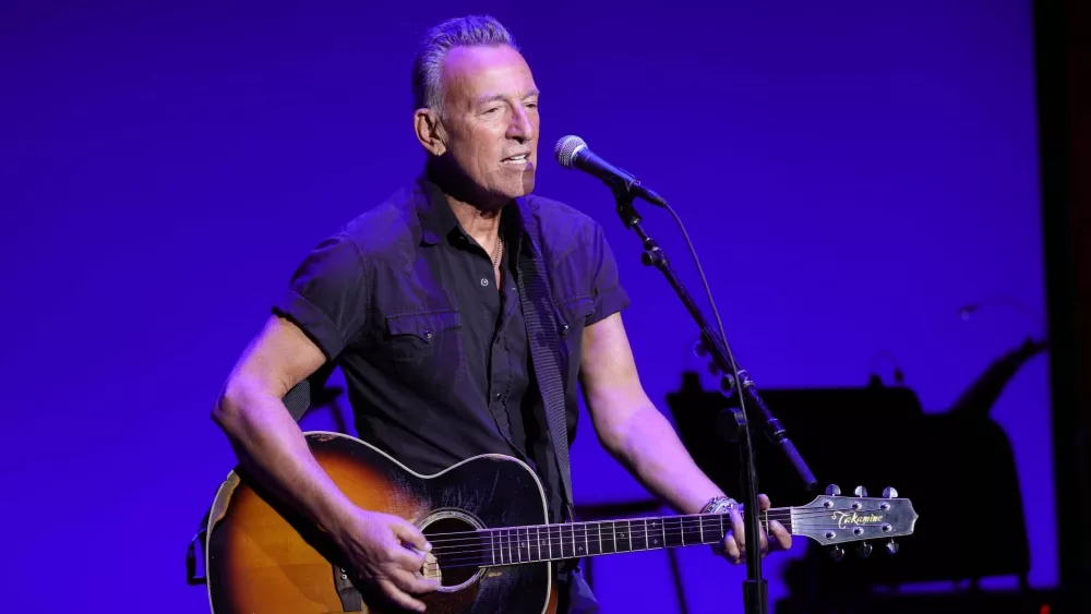getty_brucespringsteen_010323