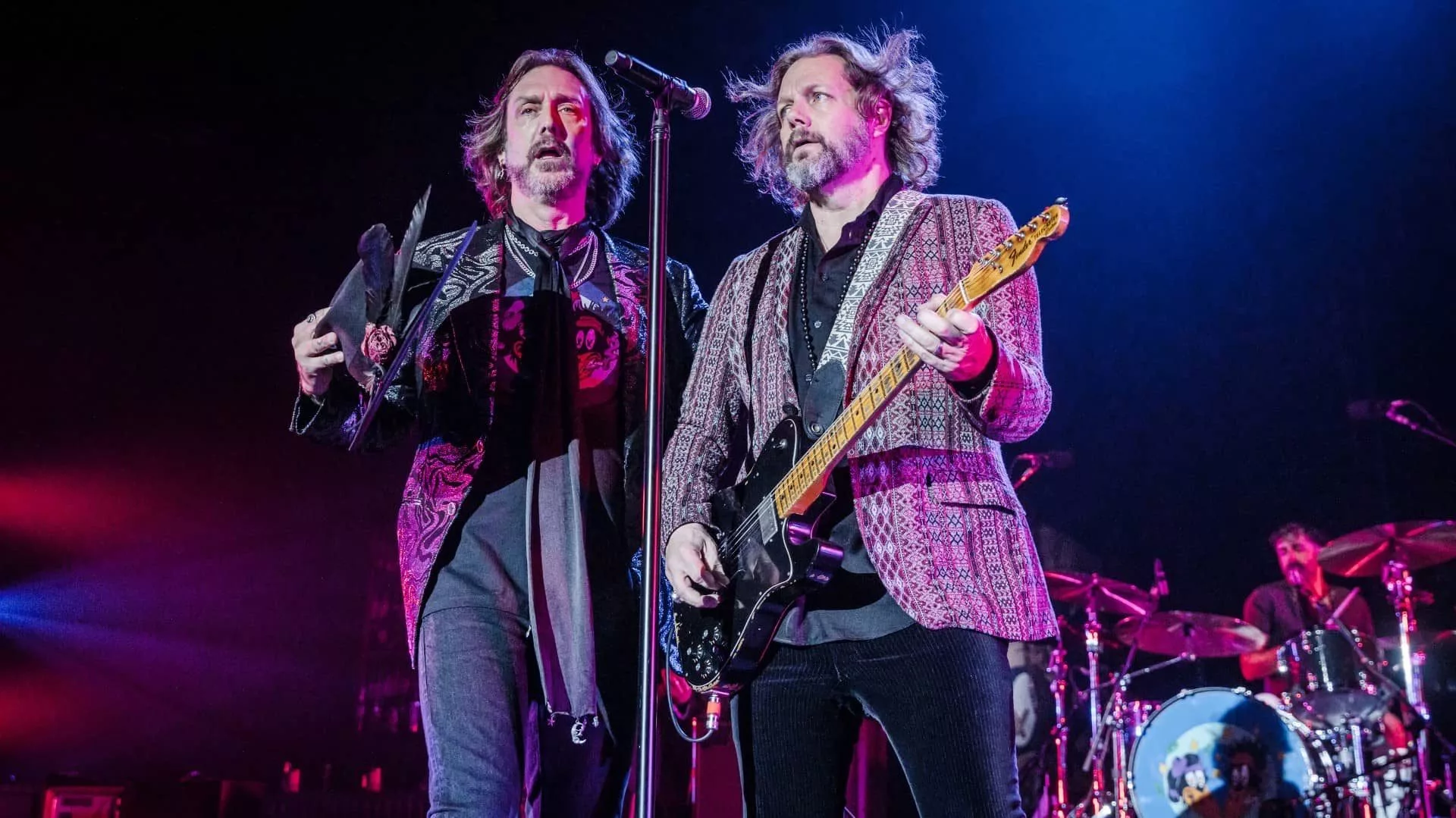 getty_blackcrowes_010623