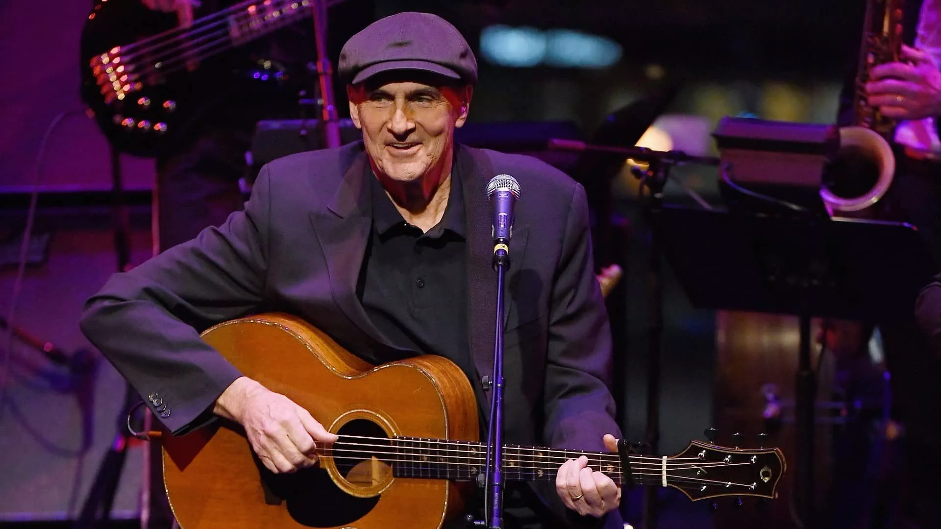 getty_jamestaylor_010623