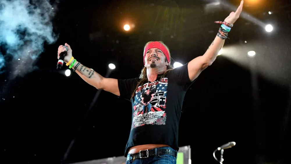 getty_bretmichaels_010923428812