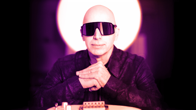 m_joesatriani_020923127021