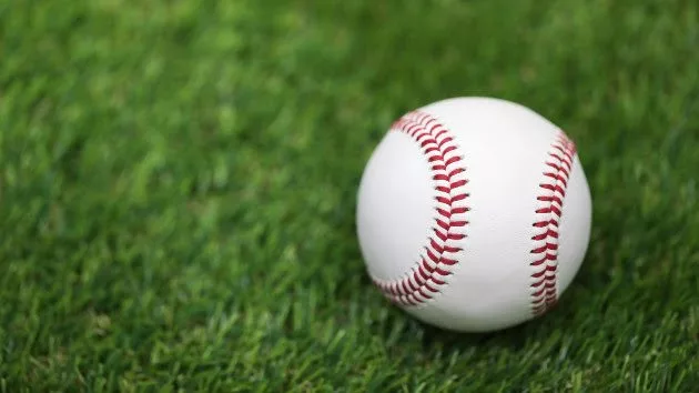 gettyrf_101022_baseballmound2028129689876