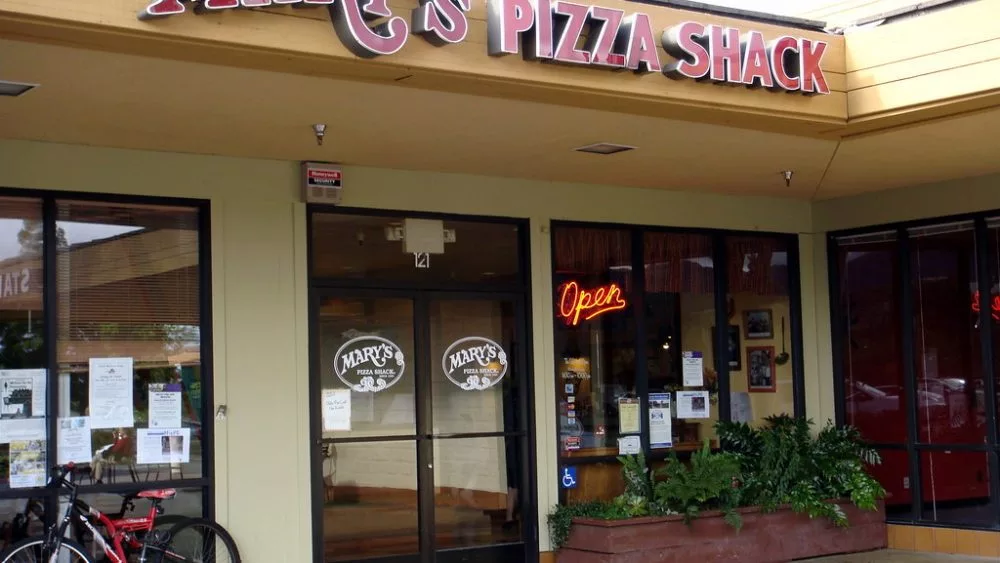 marys-piza-shack-3-1000x56382211-1