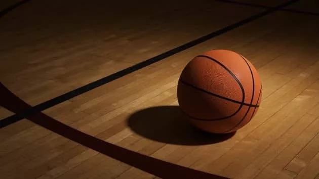 gettyimages_basketball_081123445263