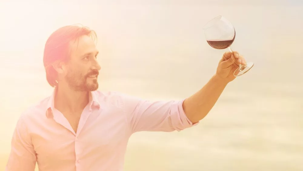 askthewinemaker_lead_hf23554284