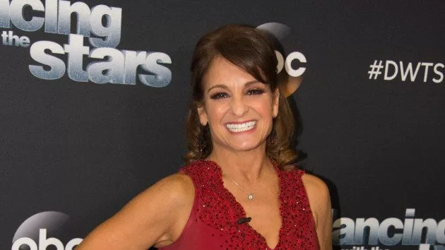 getty_101923_marylouretton193667