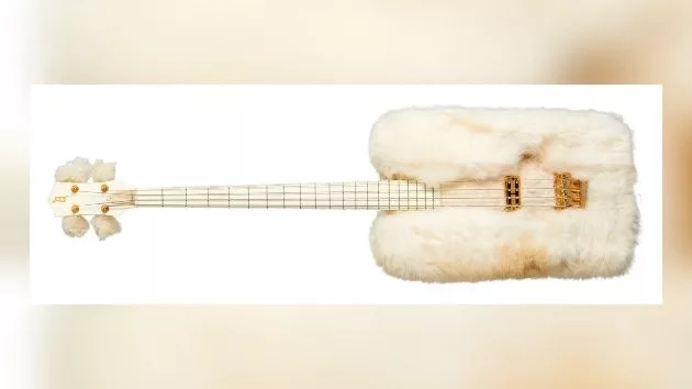 m_dustyhillsheepskinbass_011523276124