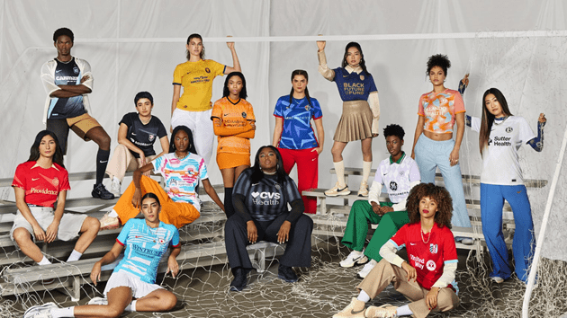 nike_nwslkits_022724857435