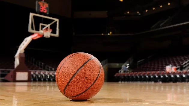 gettyrf_4924_basketballoncourt2028129935411