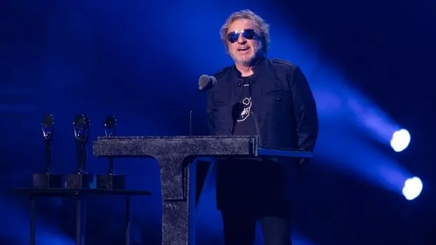 m_sammyhagar_disney_mikelebrechtii_123124781938