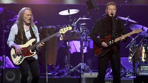 getty_eagles_06162573837