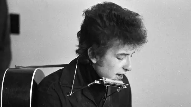 getty_bobdylan_072325260595