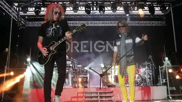 getty_foreigner_09042556786