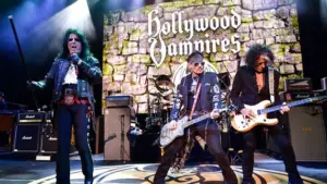 g_hollywoodvampires_011626721578