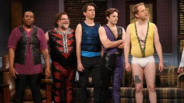 m_snlhusbans_04062619871