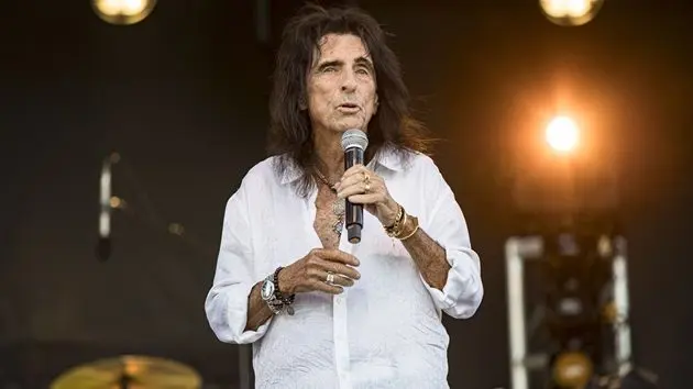g_alicecooper_041326989372