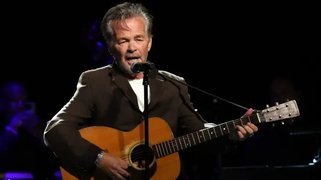 getty_johnmellencamp_060126628610