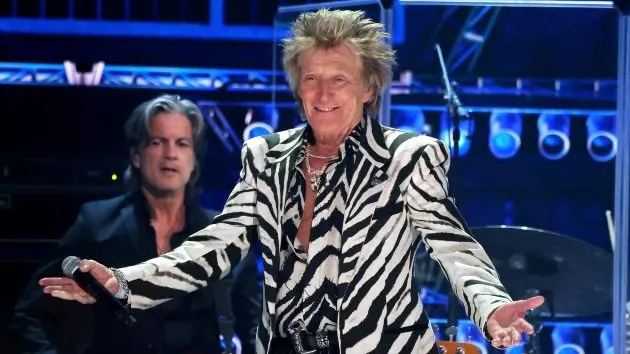 getty_rodstewart_081126513779