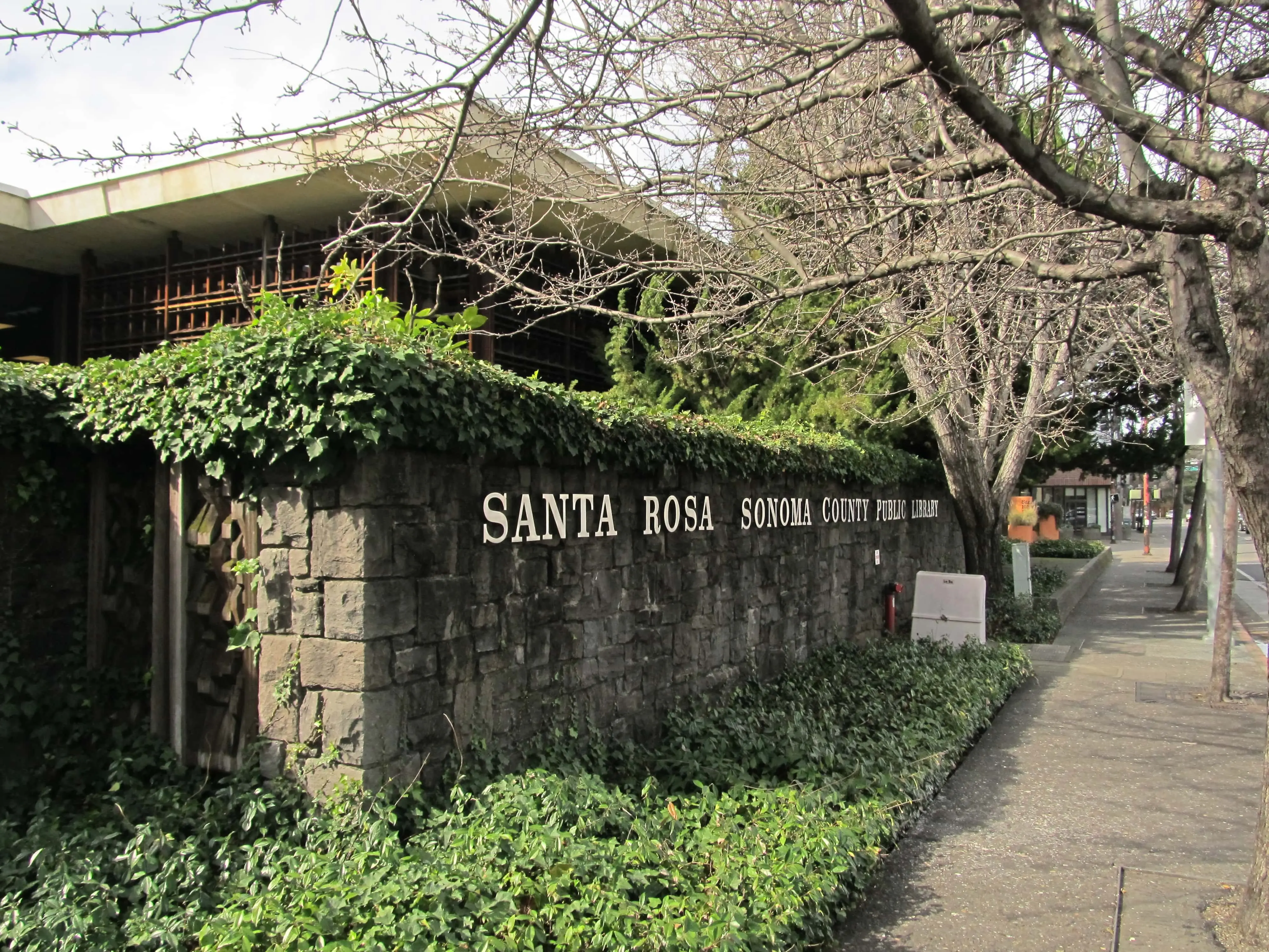 santa_rosa_central_library